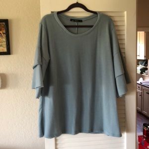 Light to seafoam green top